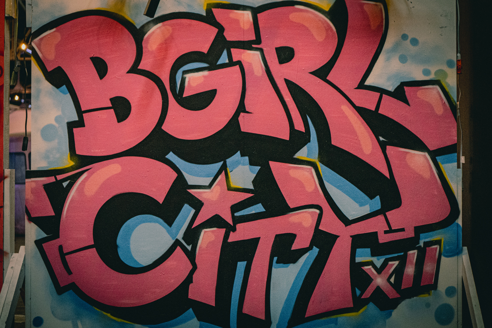 Bgirl City piece