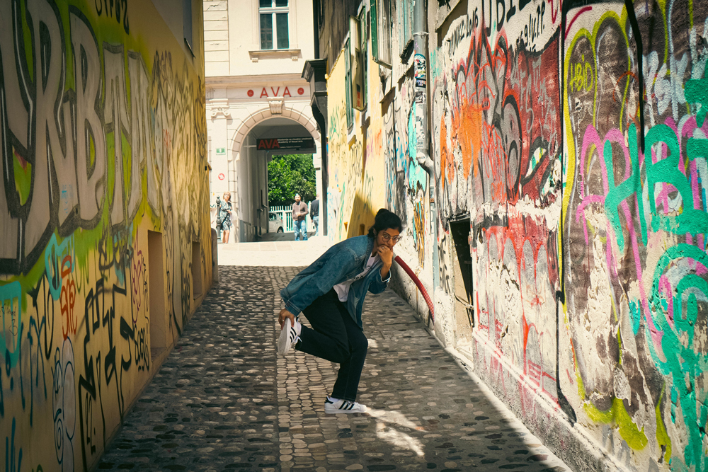 Labyrinth street shot